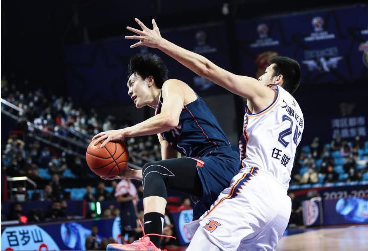 女侠宁中则肥臀迎合耸动腰